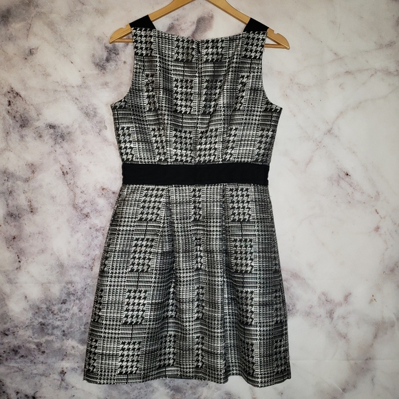 Jessica Simpson houndstooth fit and flare dress - Picture 2 of 8